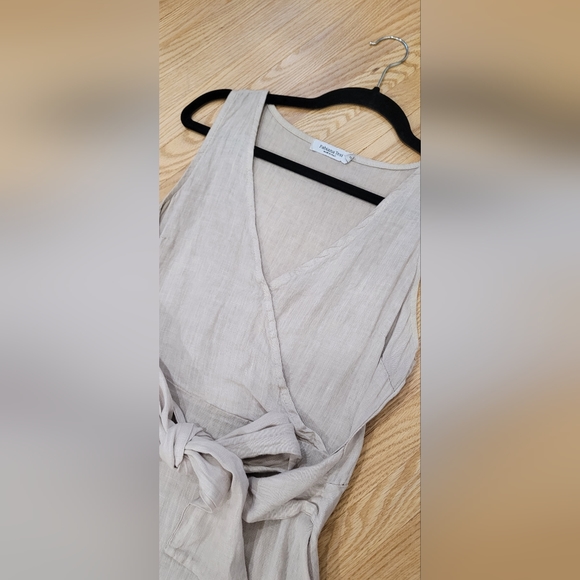 Linen Faux Wrap Dress Midi - Picture 2 of 3